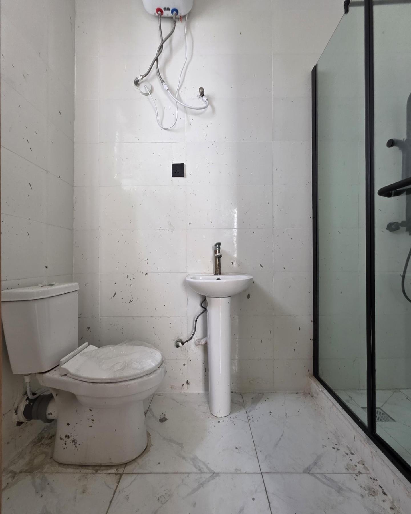 5 Bedroom Fully-Detached Duplex, Ikota Villa Estate, Lekki — photo 7