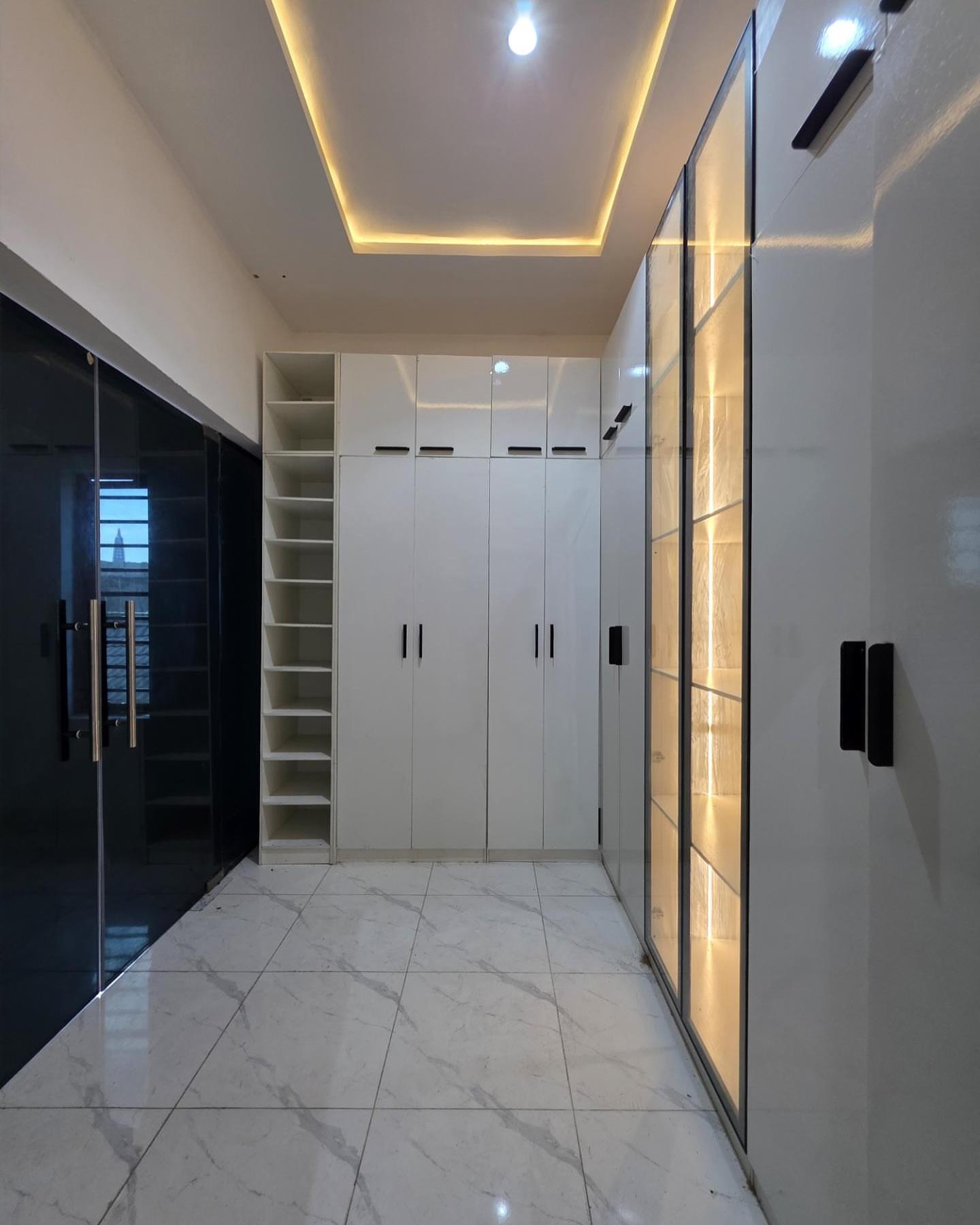 5 Bedroom Fully-Detached Duplex, Ikota Villa Estate, Lekki — photo 7