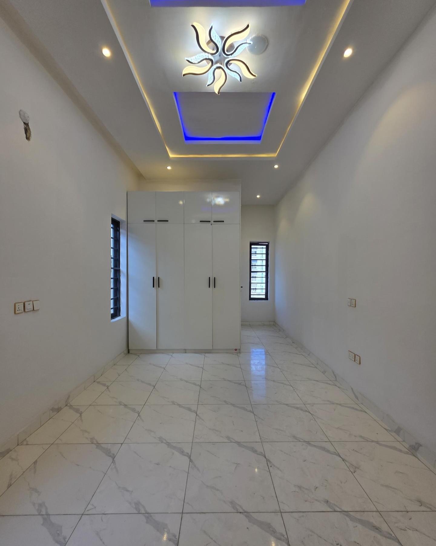 5 Bedroom Fully-Detached Duplex, Ikota Villa Estate, Lekki — photo 9